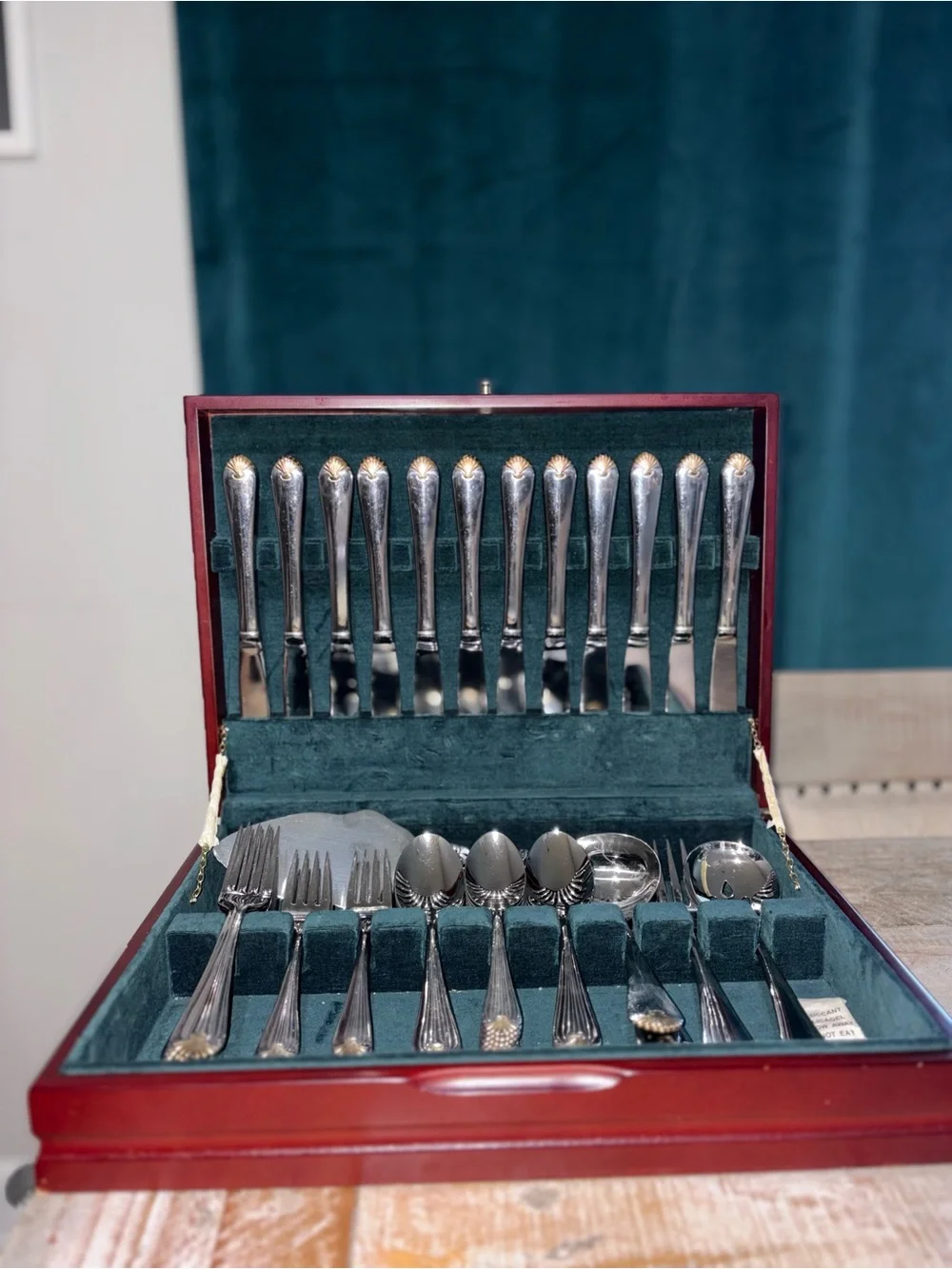 Royal Prestige 18/8 Stainless Flatware Set 65+ Pc w/ Wallace Cherrywood Case